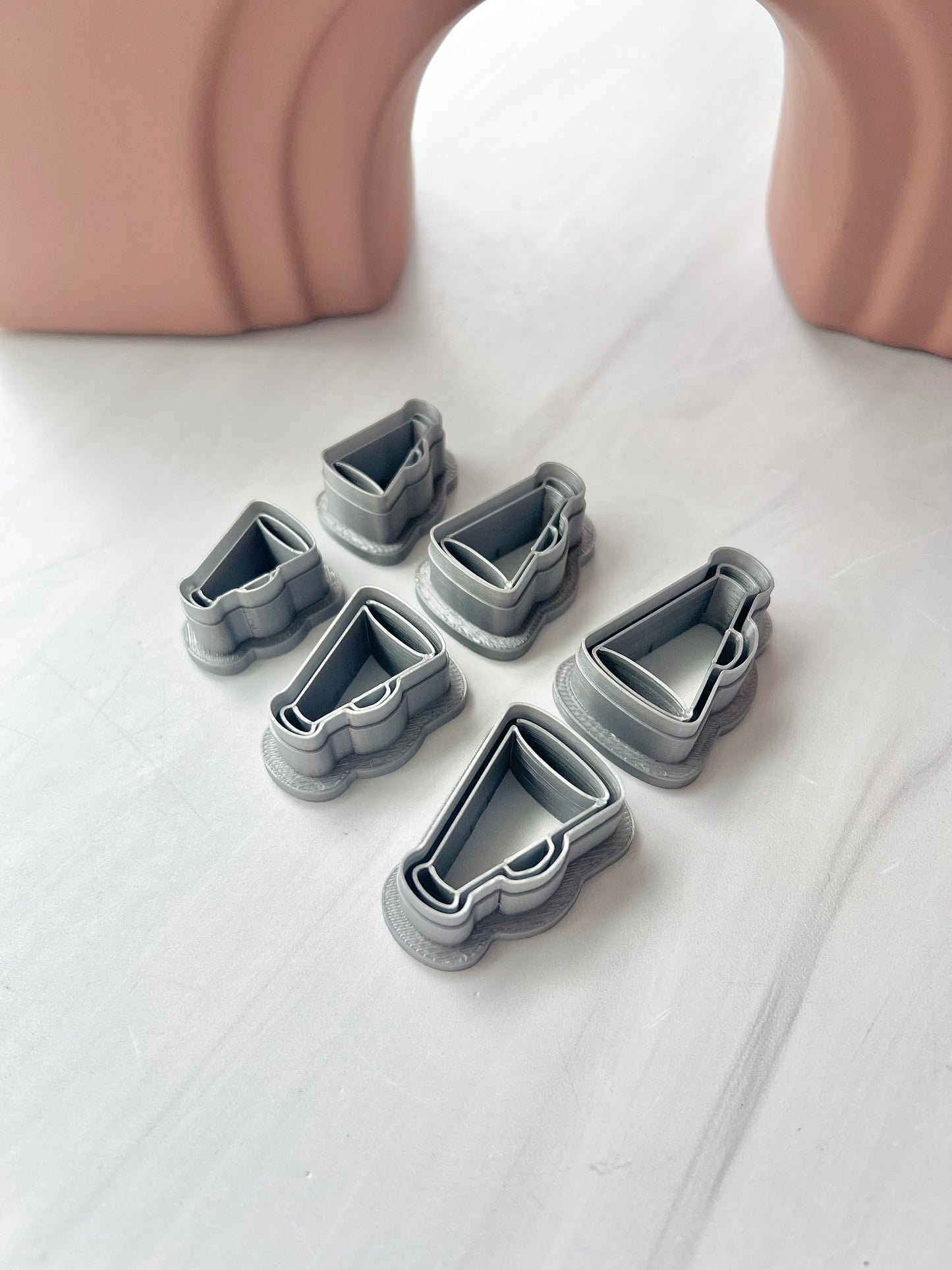 Megaphone Cutter