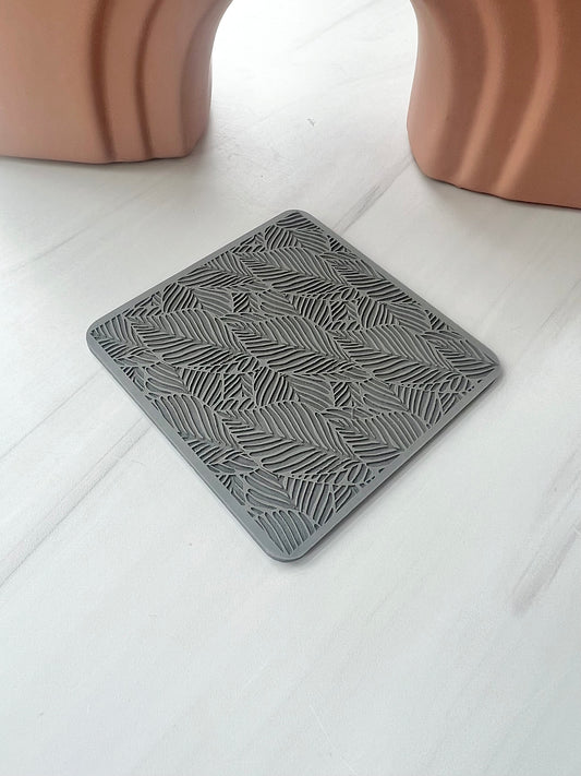 Botanical Leaves Texture Mat