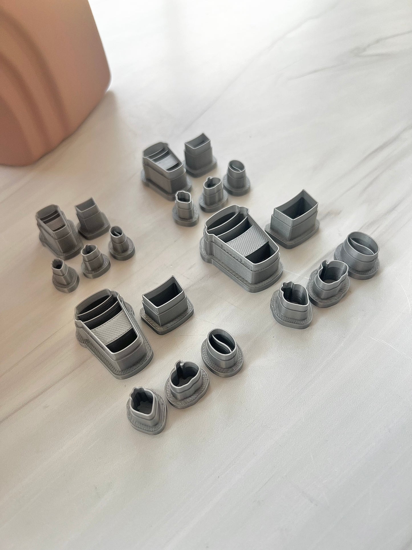 To-Go Coffee Cup with Separate Sleeve and Item Cutter Set