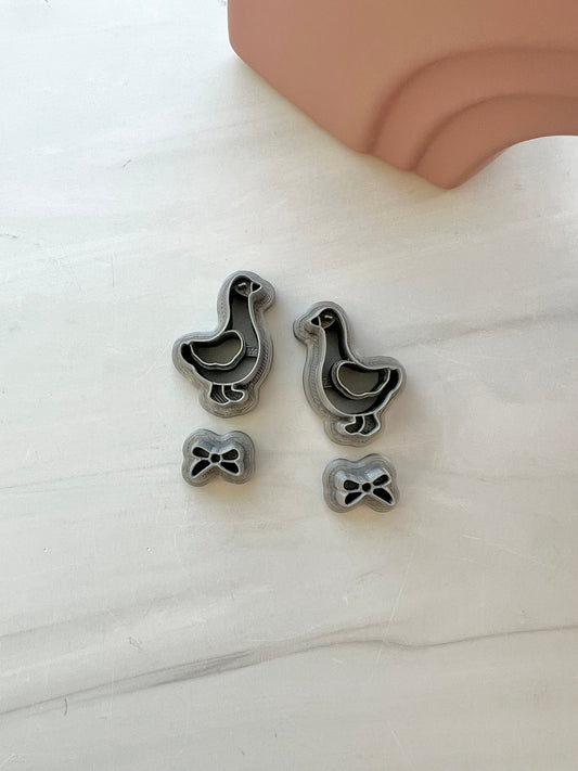 Goose with Bow Cutter Set
