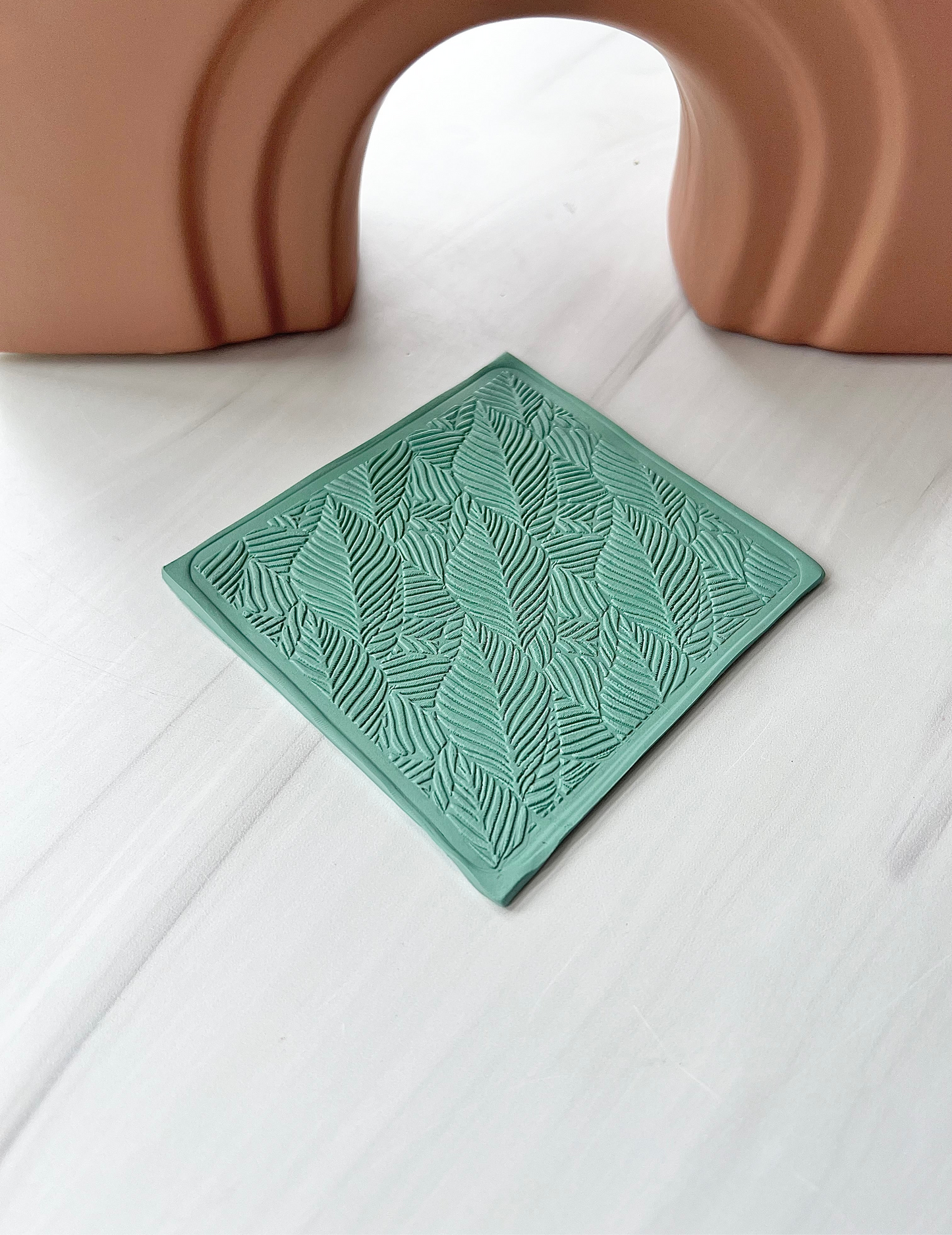 Botanical Leaves Texture Mat