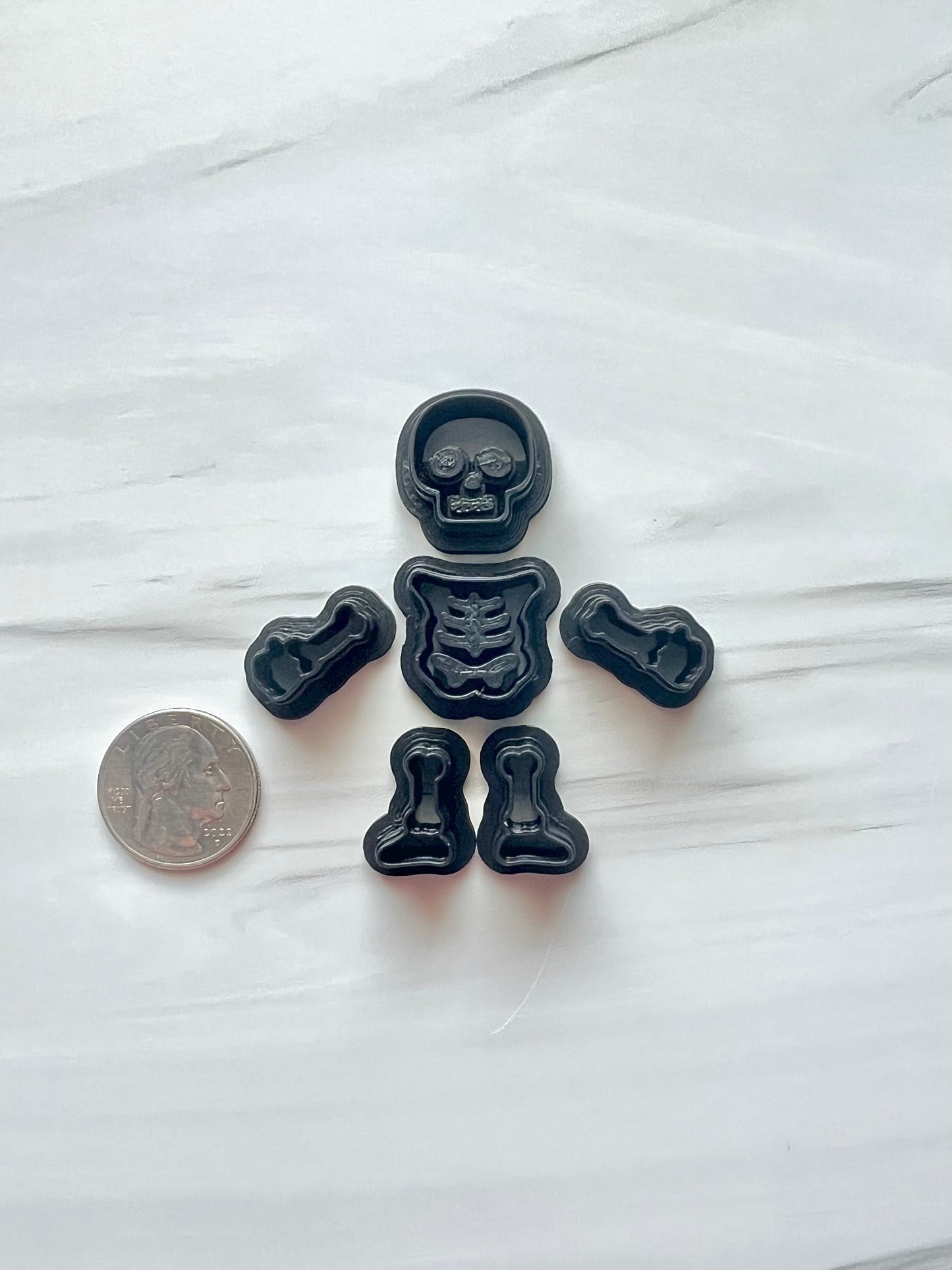 Skeleton with Separate Body Parts Cutter Set