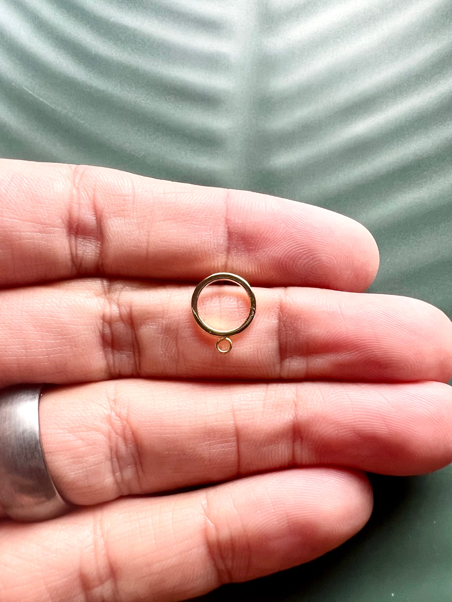 4pcs Gold Plated Circle Stud Posts with Connector