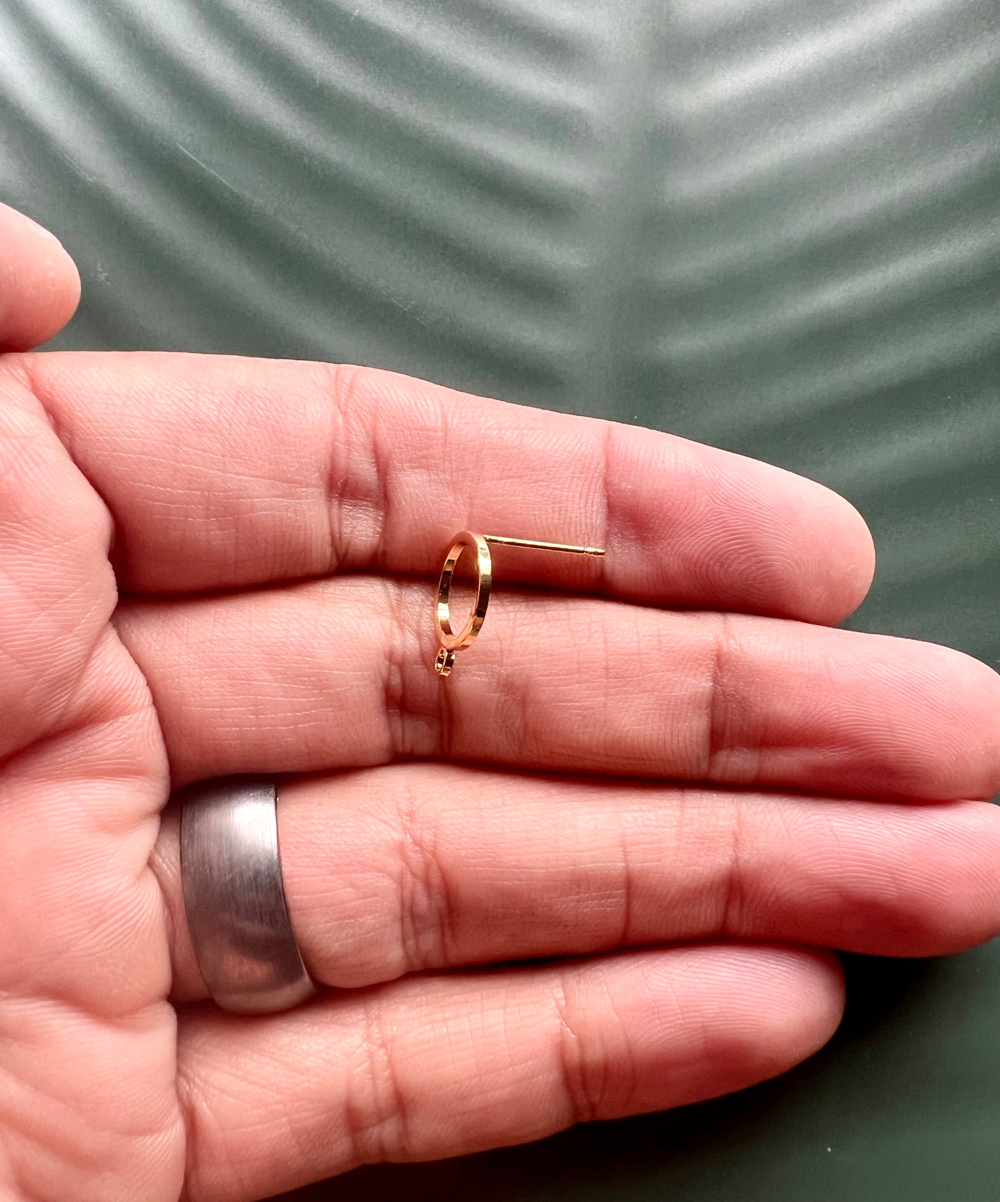 4pcs Gold Plated Circle Stud Posts with Connector