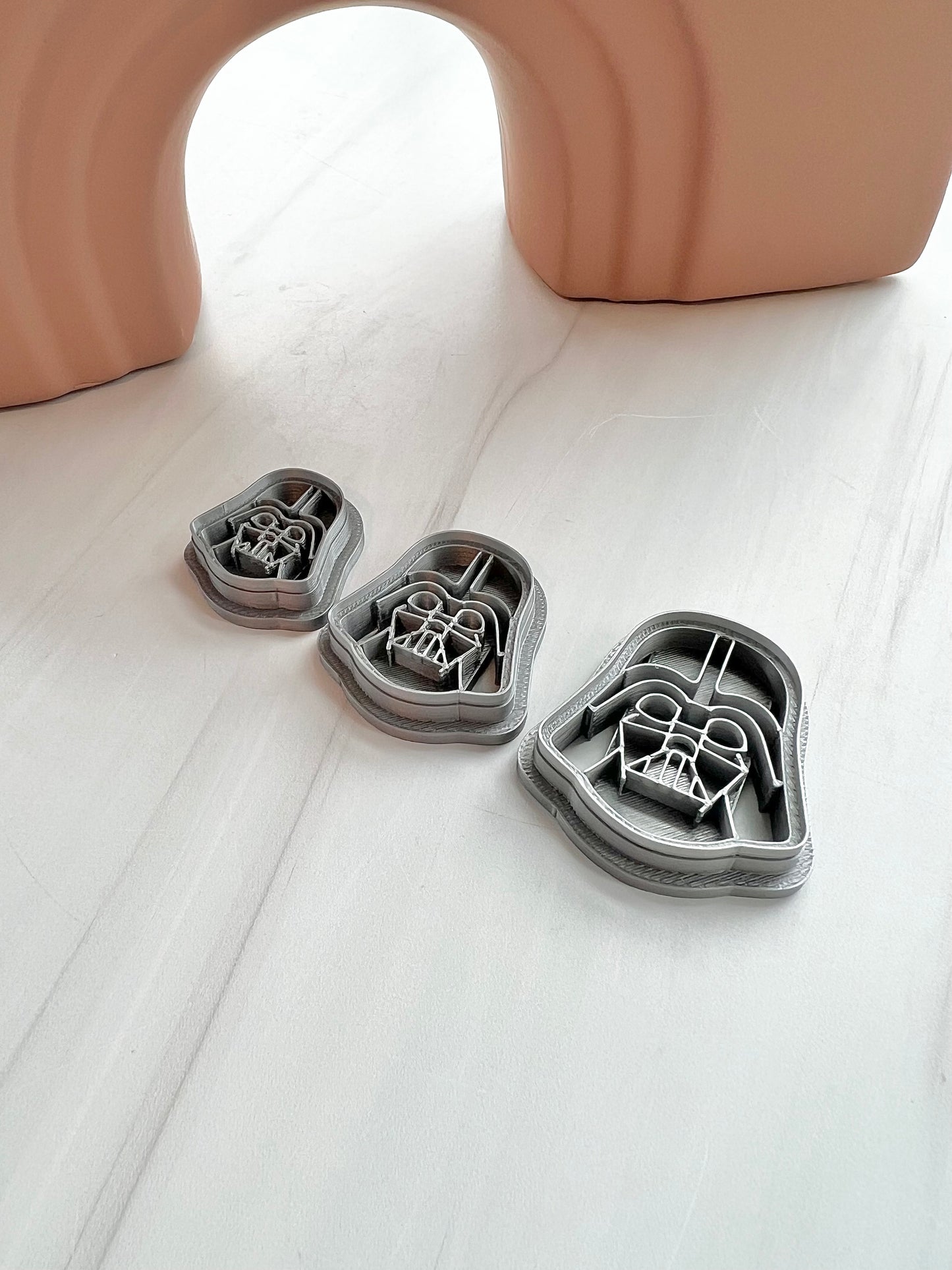 Dark Leader Mask Cutter