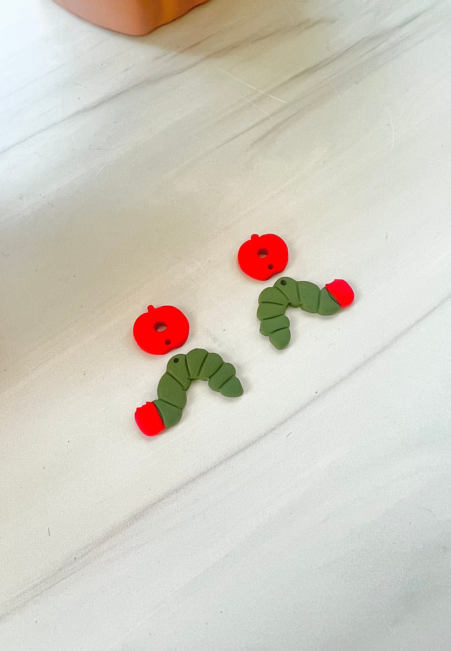 Caterpillar and Apple Cutter Set