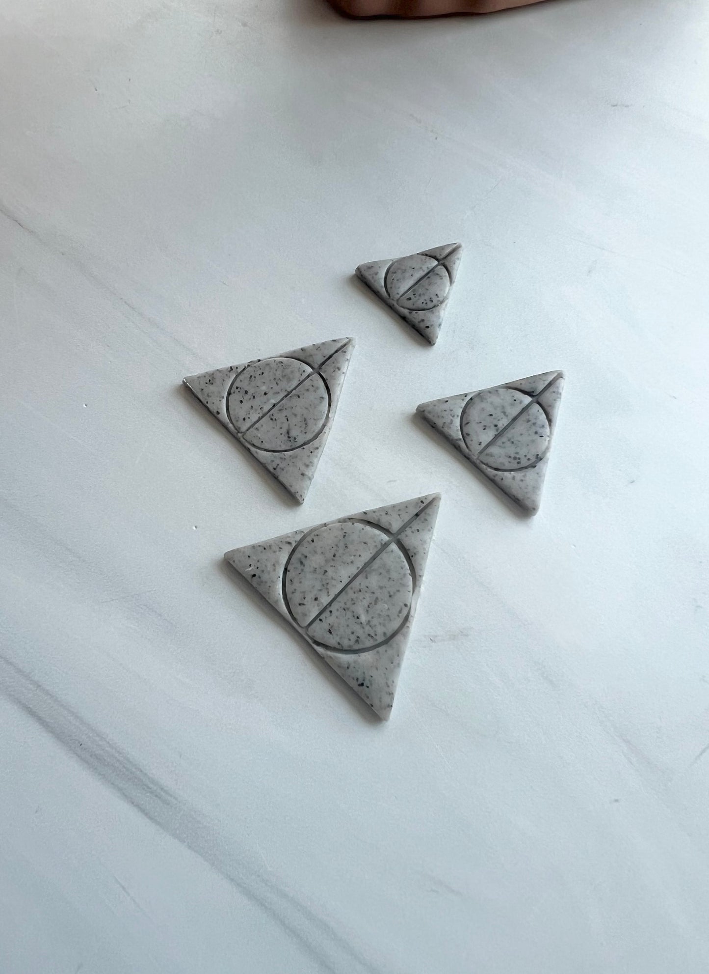 Wizard Triangle Cutter