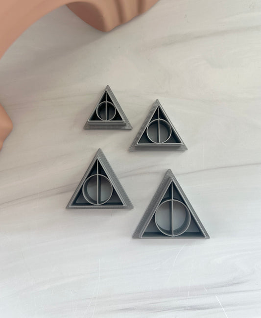 Wizard Triangle Cutter