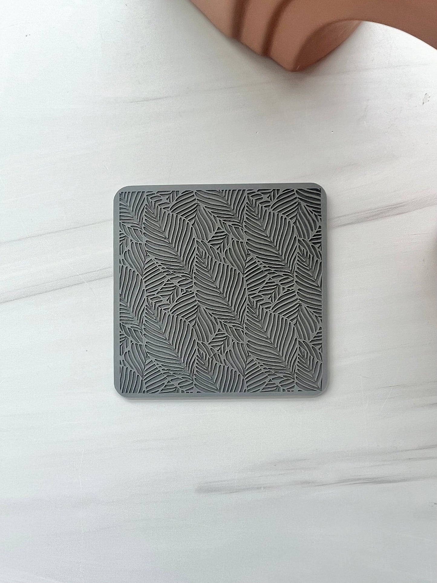 Botanical Leaves Texture Mat