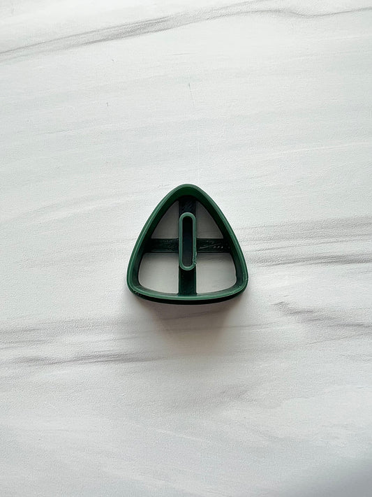 Triangle Chain Cutter