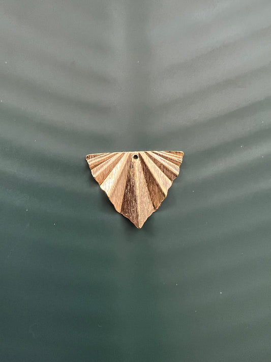 6pcs Brass Textured Triangles