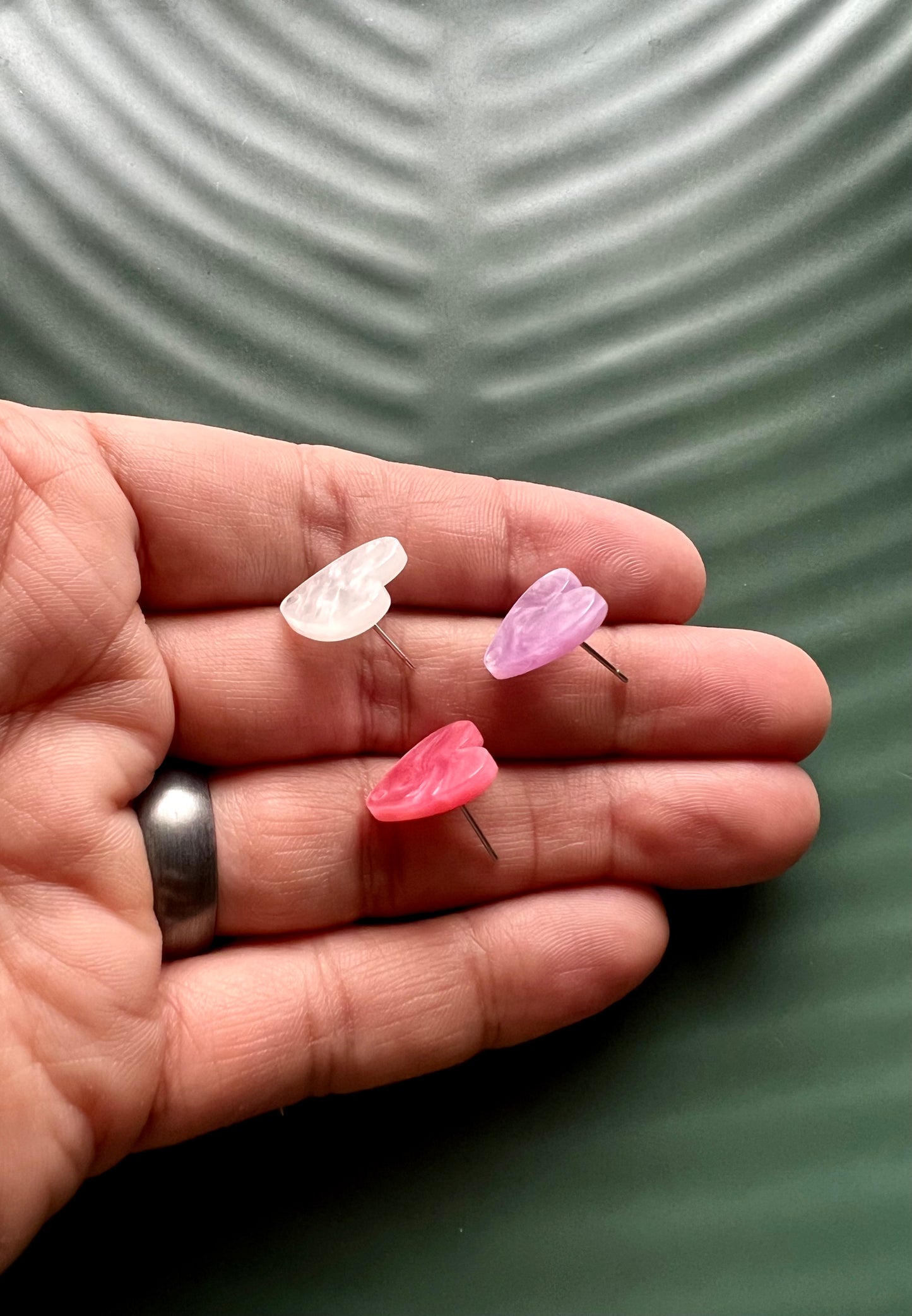6pcs Acrylic Heart Stud Post with Connector