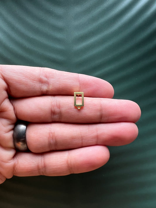 4pcs 18k Gold Plated Rectangle Stud Posts with Connector