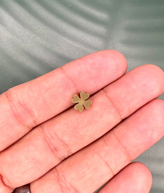 6pcs Brass Four Leaf Clover Studs