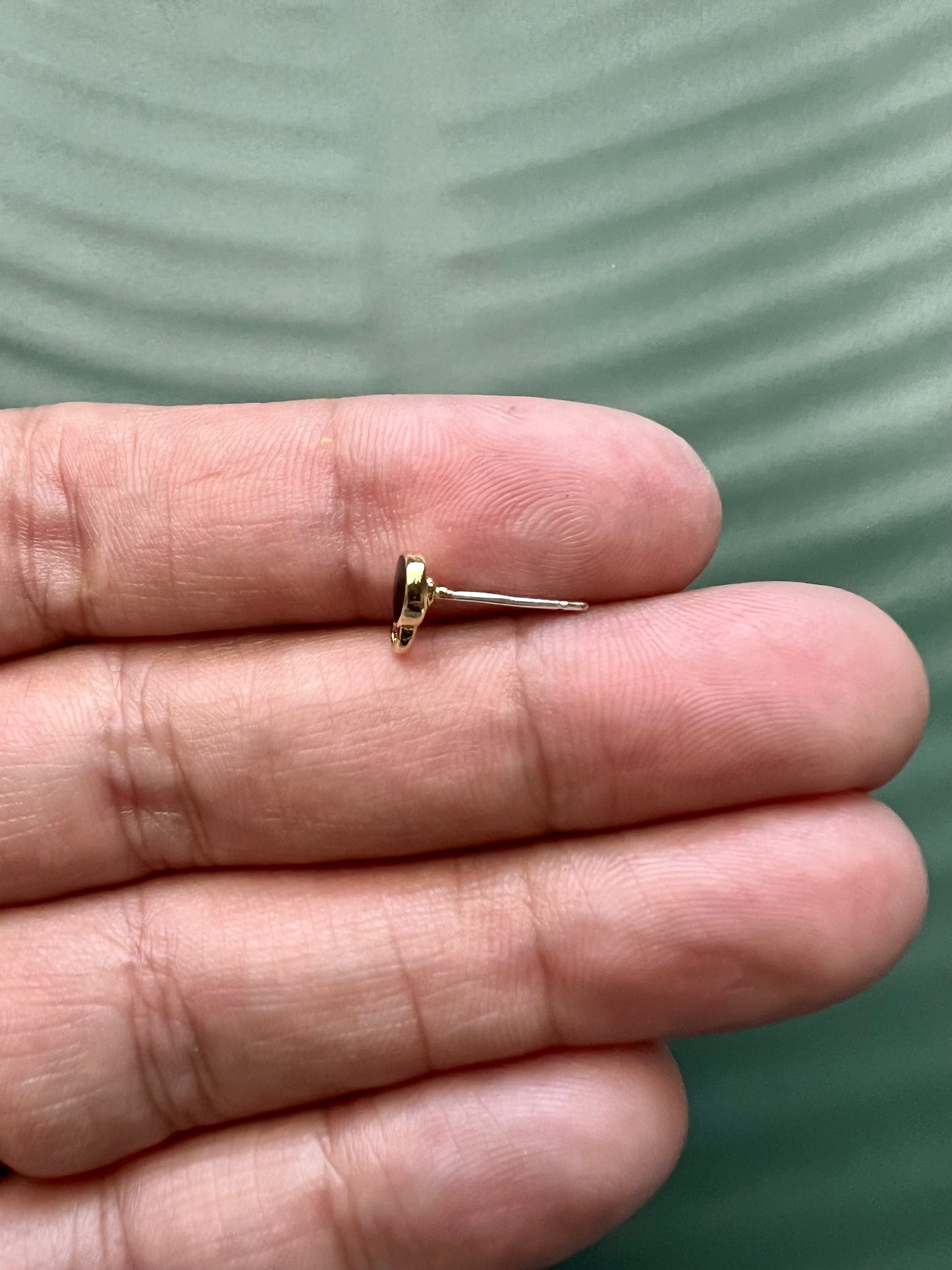 6pcs Small Black Enamel Stud Posts with Connector