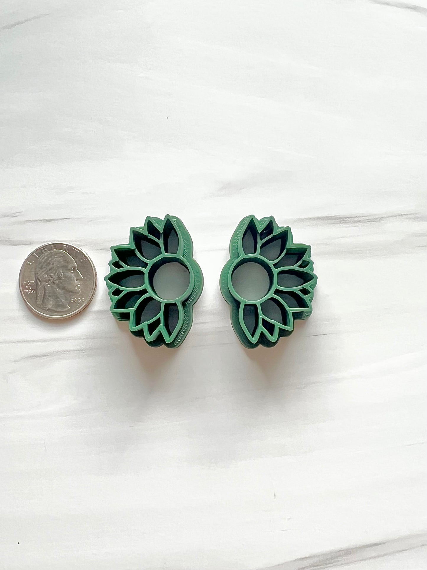 Half Sunflower Cutter