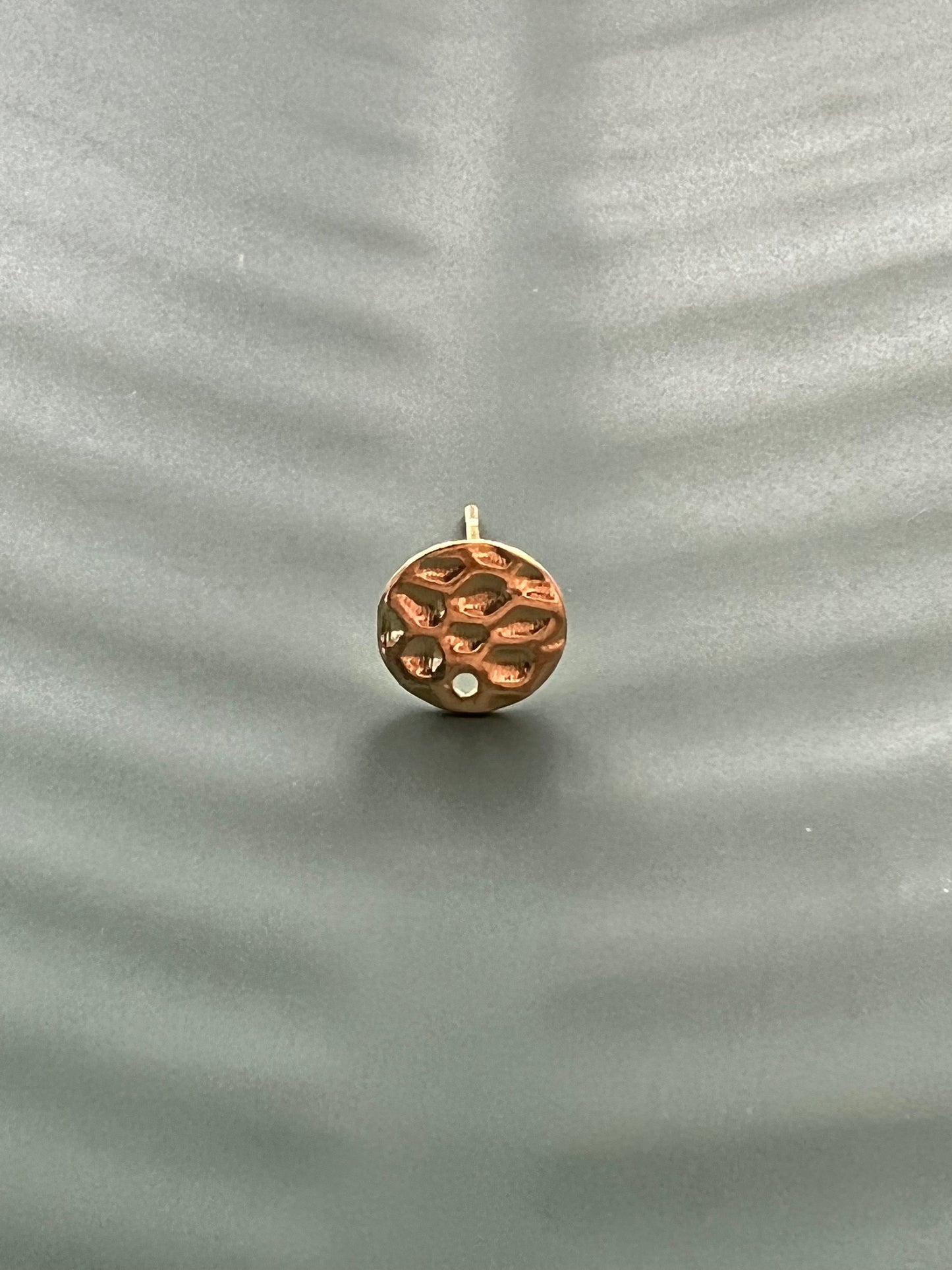 6pcs Gold Plated Hammered Stud Posts with Connector