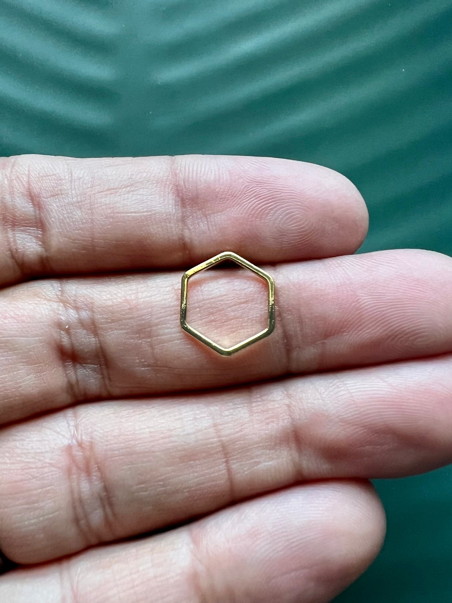 4pcs 18k Gold Plated Hexagon Stud Posts with Connector