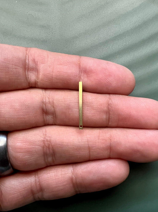 6pcs Minimal Brass Bar Stud Posts with Connector