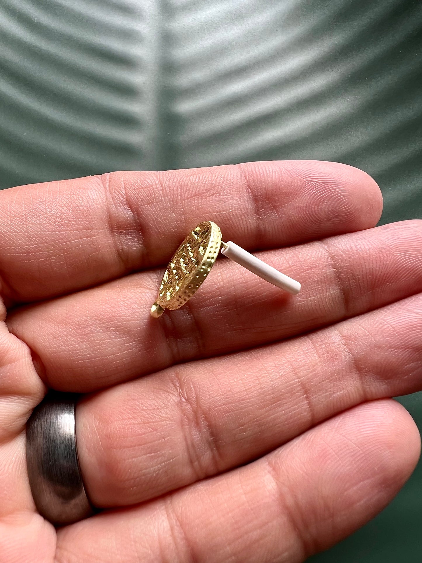 6pcs Matte Gold Plated Waffle Knit Stud Posts with Connector