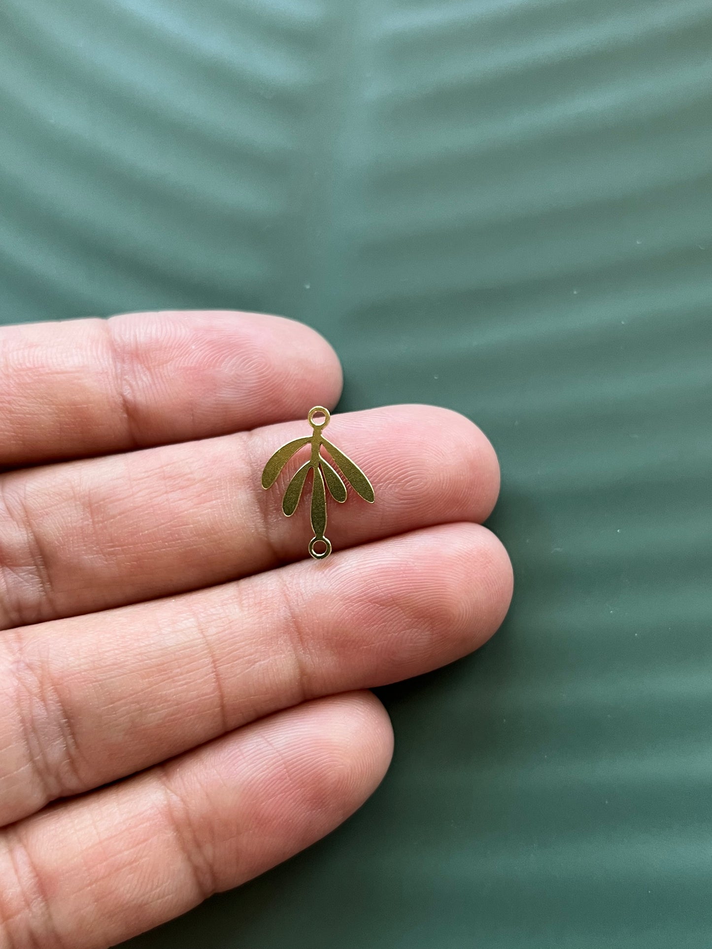 6pcs Brass Leaf Connectors