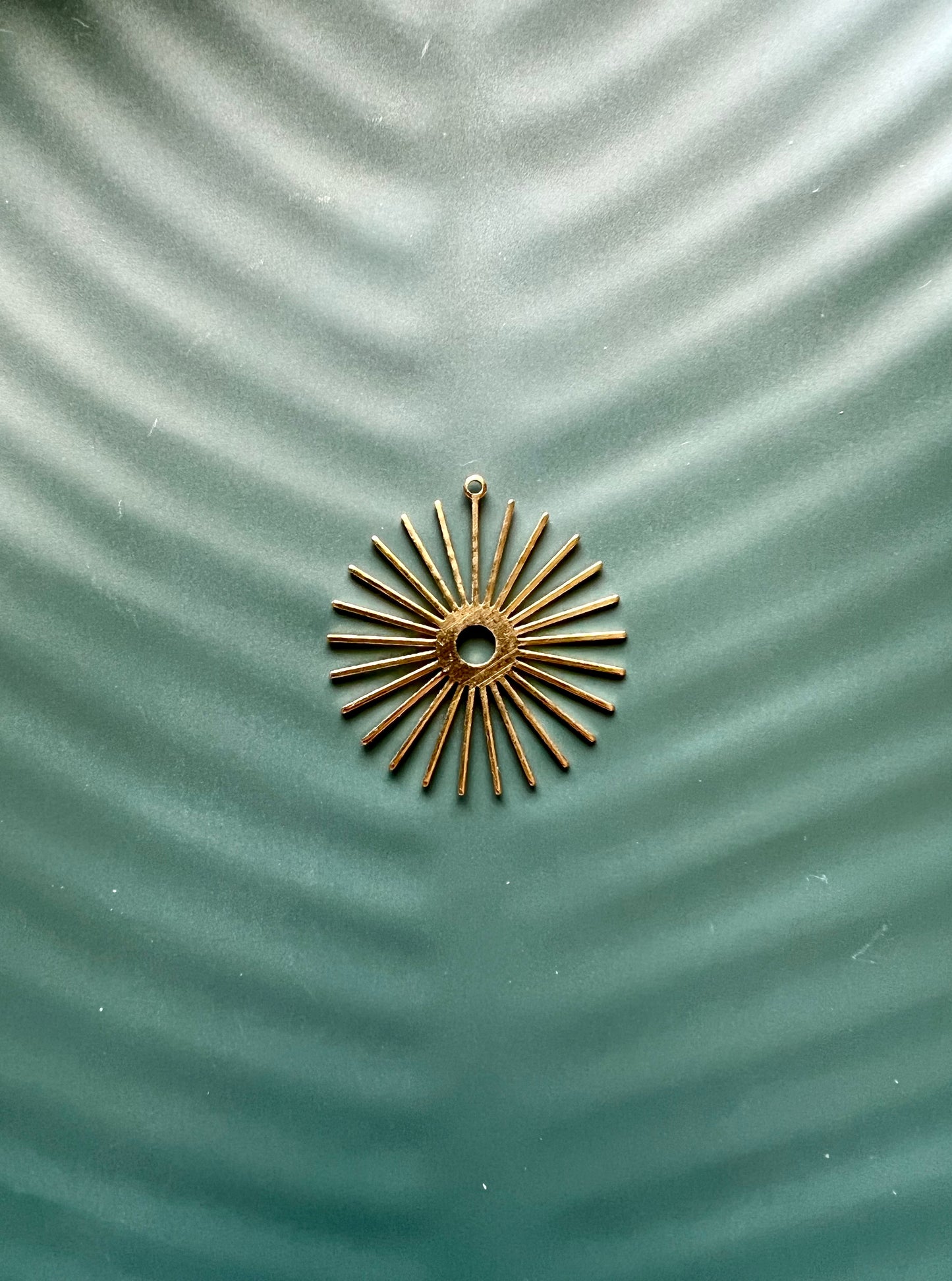 6pcs Sunburst Connectors