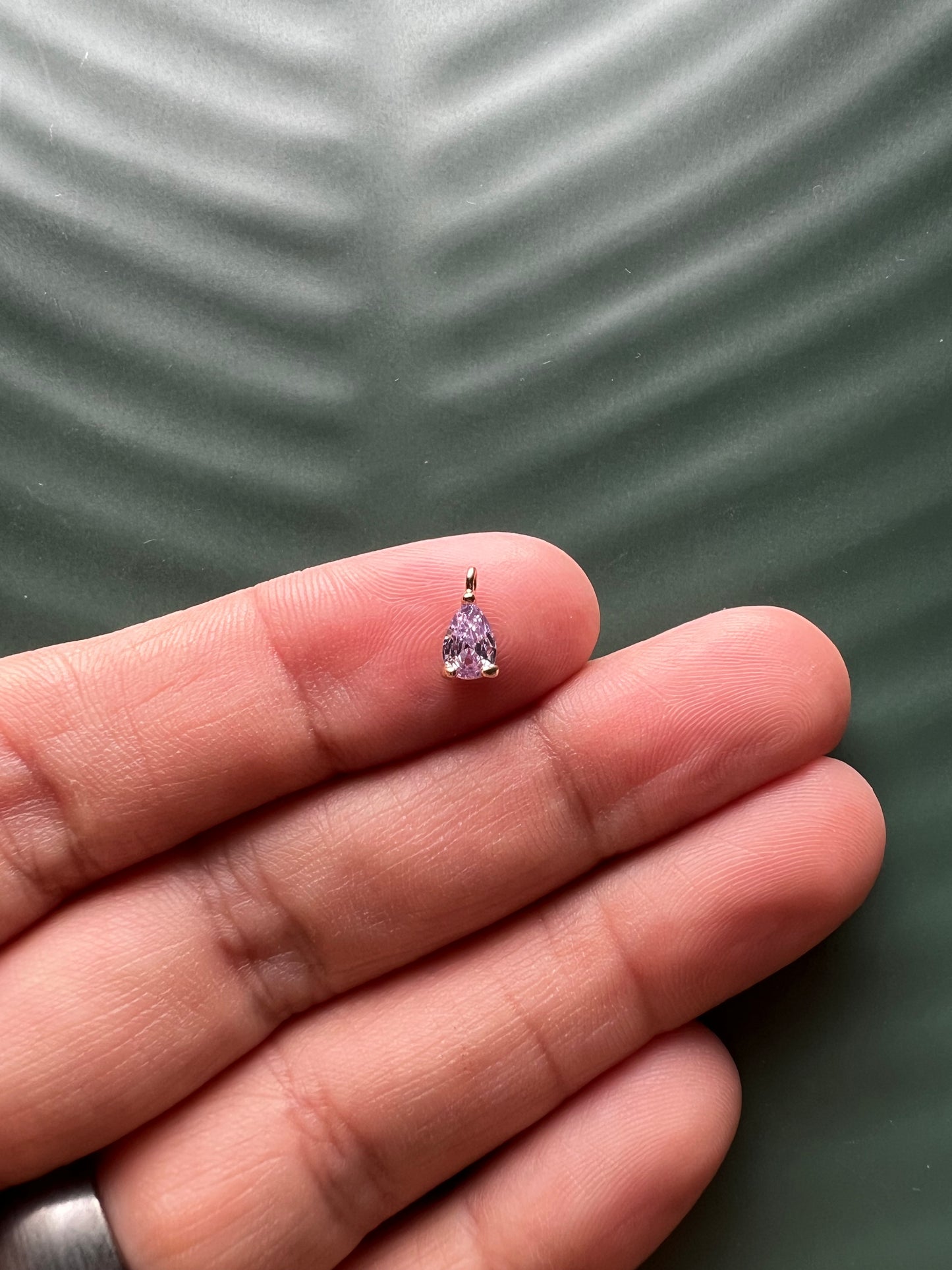 4pcs Gemstone Charms