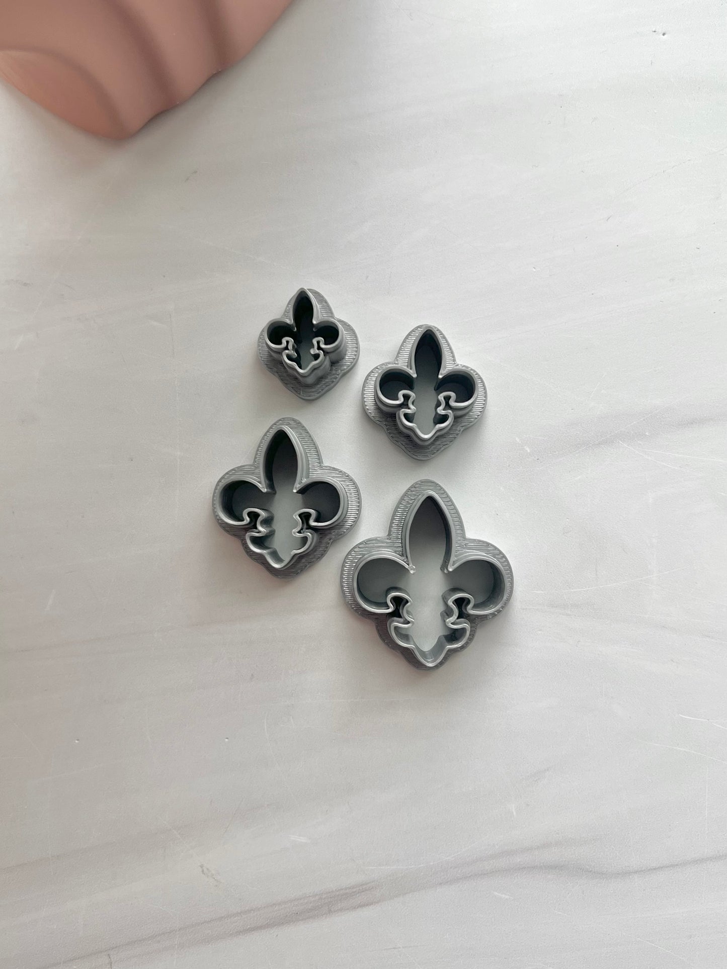 Fleur De Lis Cutter