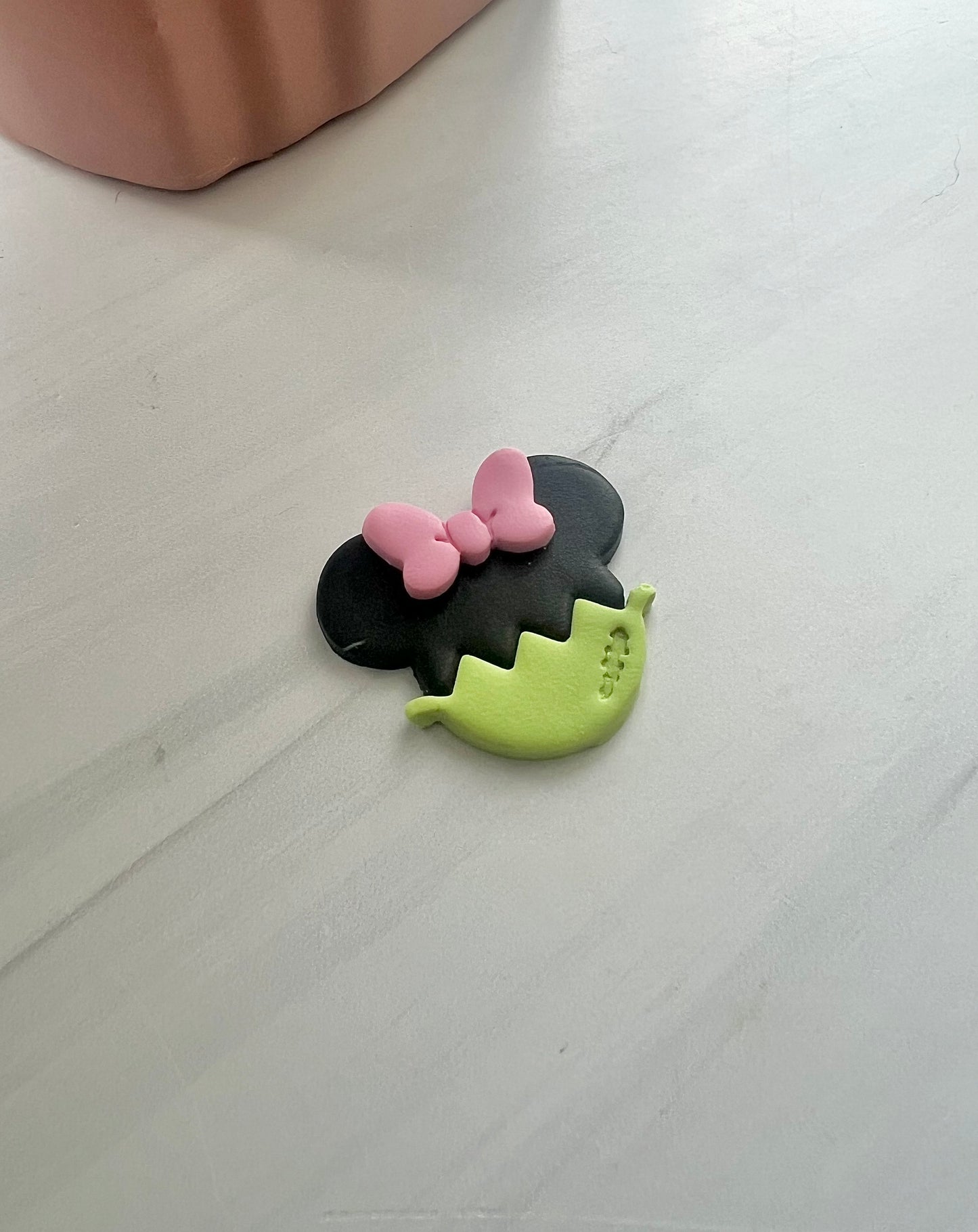 Mouse Frankenstein with Bow Cutter Set