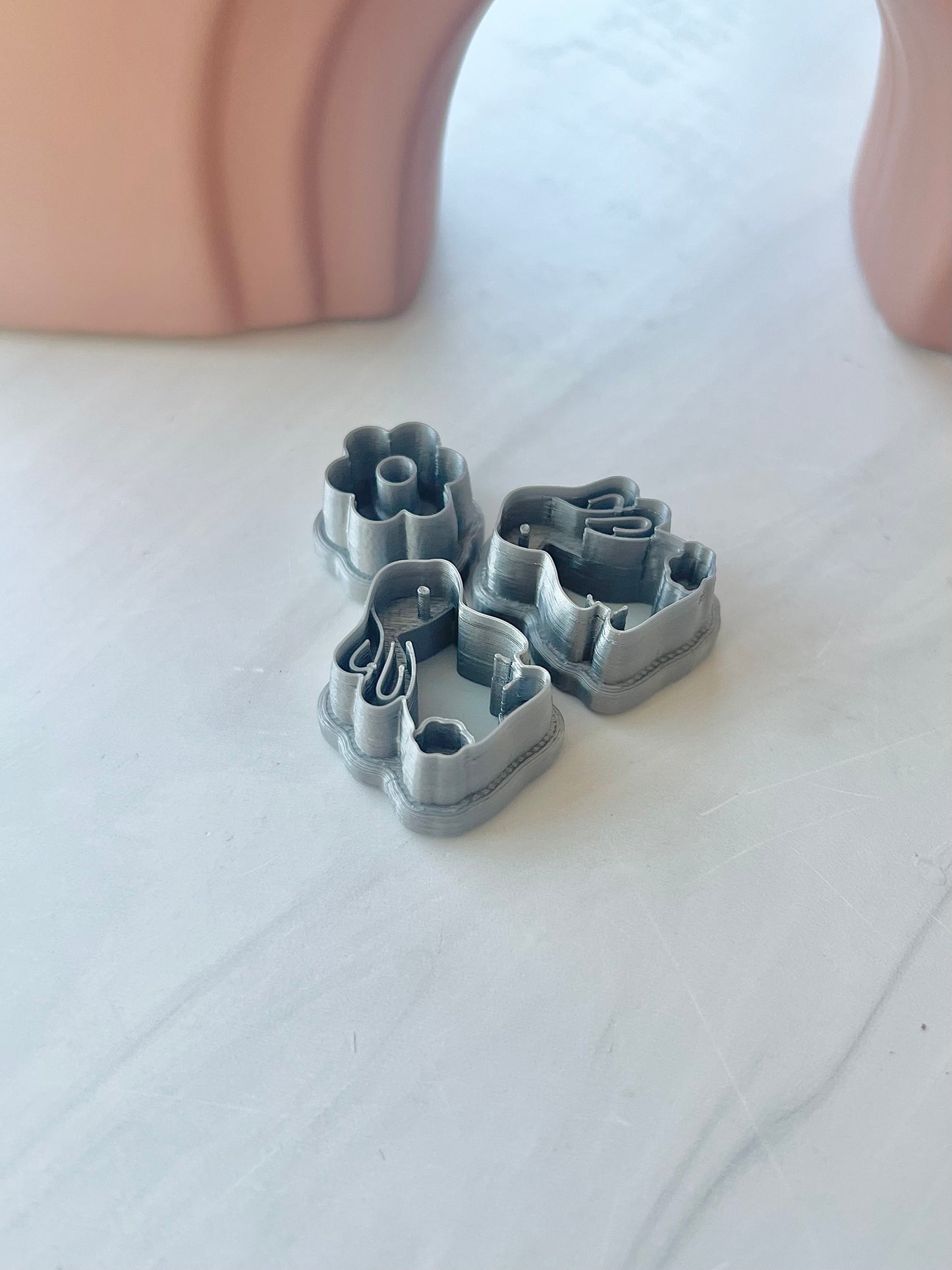 Flower Stud with Bunny Cutter Set