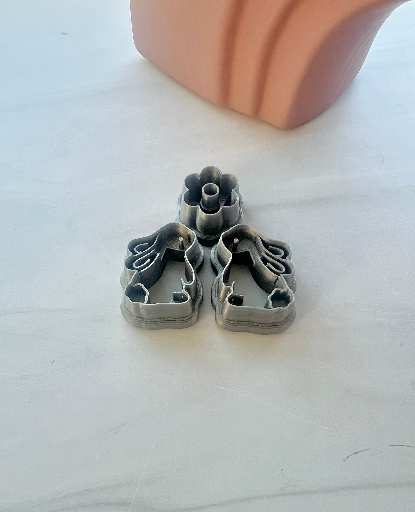 Flower Stud with Bunny Cutter Set