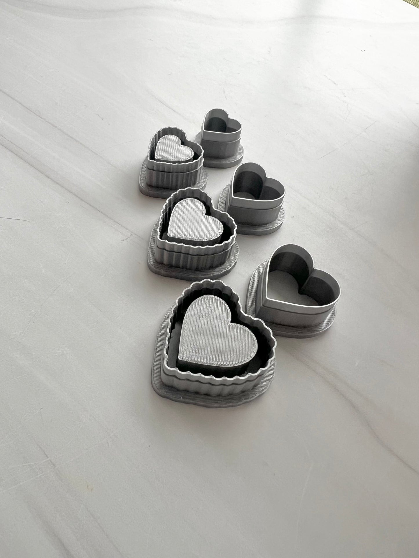 Scalloped Heart with Separate Heart Cutter Set