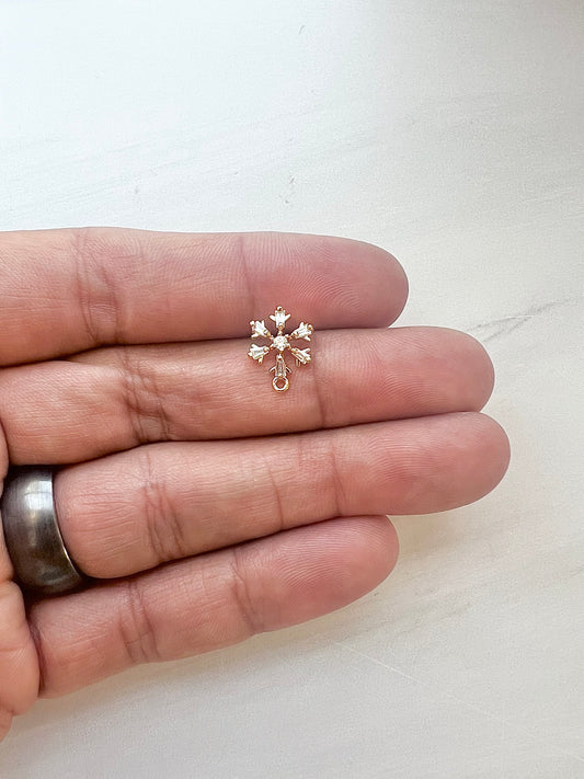 4pcs Cubic Zirconia Snowflake Stud Posts with Connector